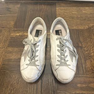 Golden Goose Sneakers